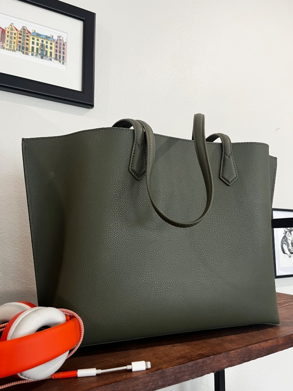 Green Quince Italian Leather Triple Compartment Shopper Tote - Picture 7 of 8